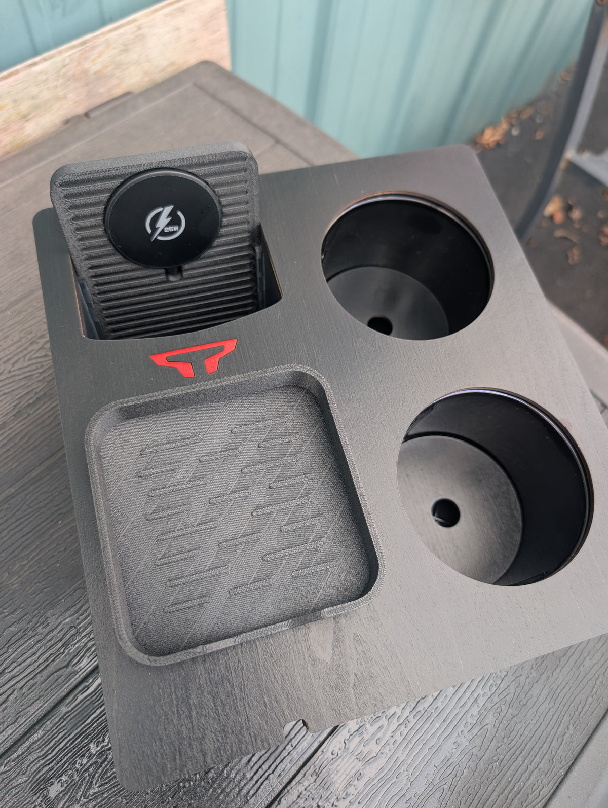 Freedom Slot - Nissan Titan Console with Wireless Charger and 2 XL cupholders